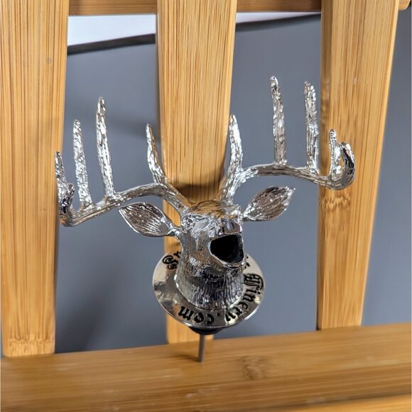 Wine bottle topper all metal Whitetail Buck, Spirit hills Winery, bottle stopper - Picture 6 of 7